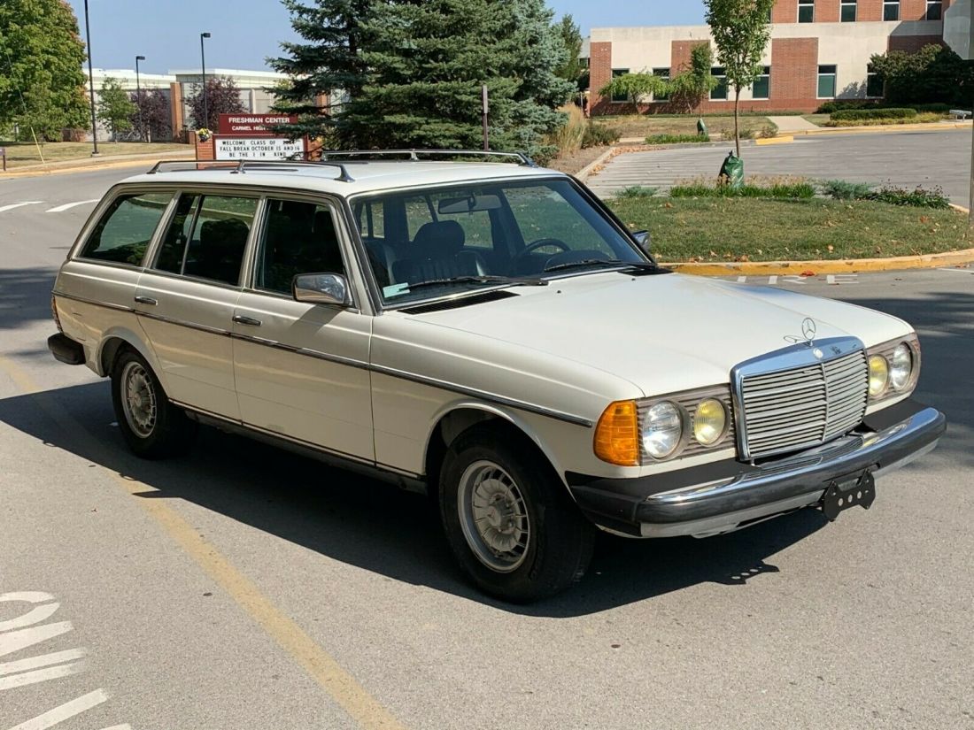 1985 Mercedes-Benz 300-Series *W123*300TD TURBODIESEL DIESEL WAGON*NO RESERVE! - photo 12