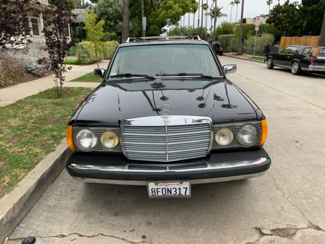 1985 Mercedes-Benz 300-Series - photo 2