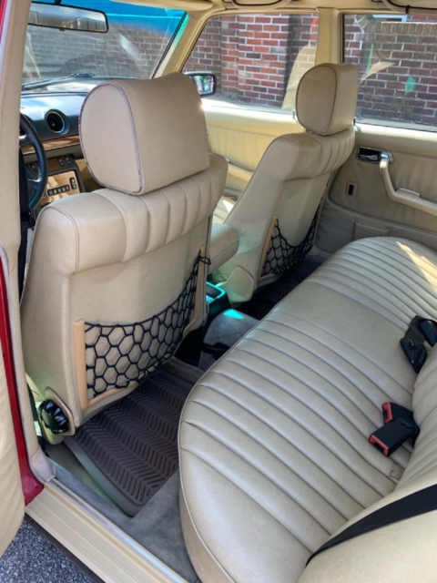 1985 Mercedes-Benz 300-Series - photo 11