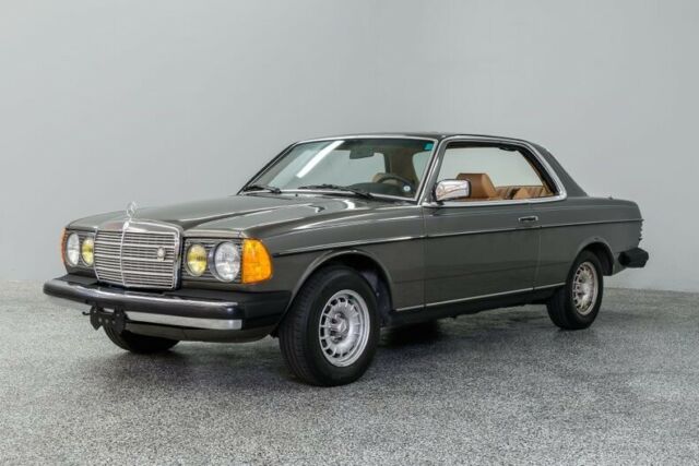 1985 Mercedes-Benz 300CD 195766 Miles Anthracite Gray Sedan 3.0 Turbo Diesel 4- 1985 Mercedes-Benz 300-Series