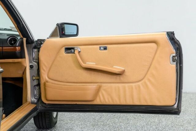 1985 Mercedes-Benz 300-Series - photo 12
