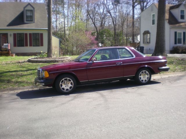 1985 Mercedes-Benz 300-Series - photo 10