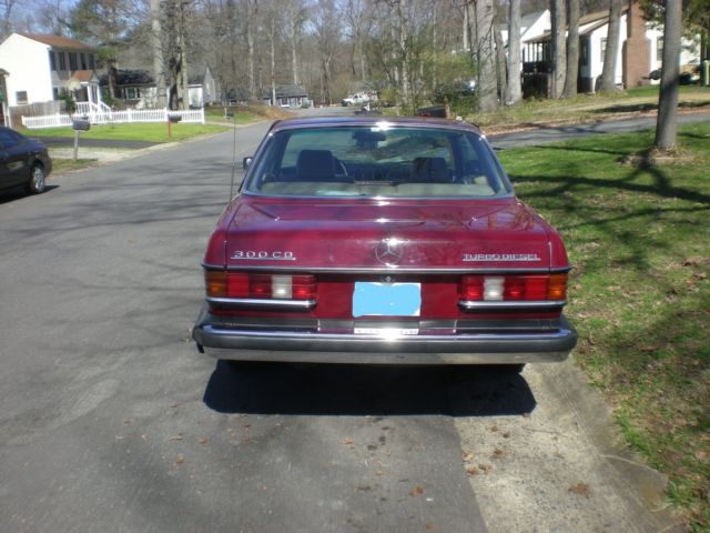1985 Mercedes-Benz 300-Series - photo 3