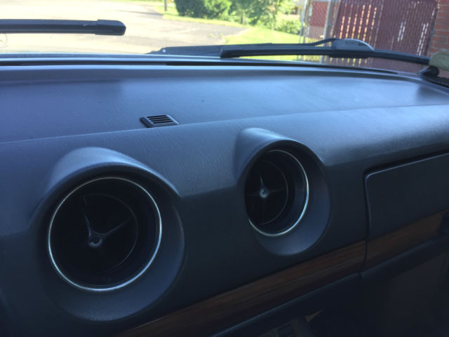 1985 Mercedes-Benz 300-Series - photo 12