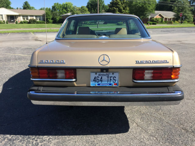 1985 Mercedes-Benz 300-Series - photo 3