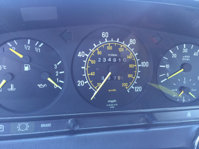 1985 Mercedes-Benz 300-Series - photo 9