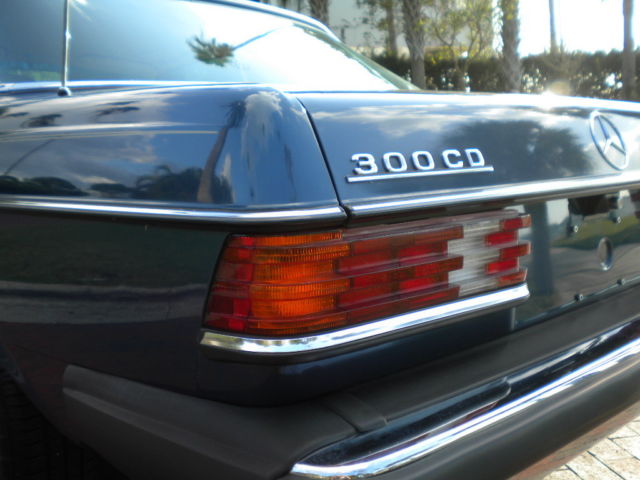 1985 Mercedes-Benz 300-Series 300CD COUPE - photo 7