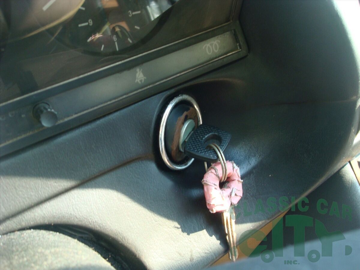 1985 Mercedes-Benz 300-Series WE SHIP ! - photo 12