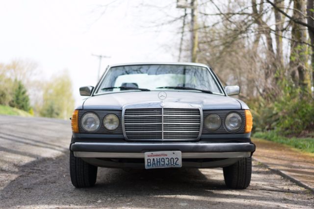 1985 Mercedes-Benz 300-Series - photo 2