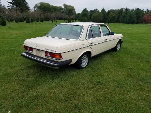 1985 Mercedes-Benz 300-Series - photo 2