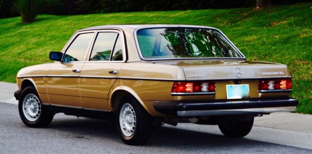 1985 Mercedes-Benz 300-Series - photo 4