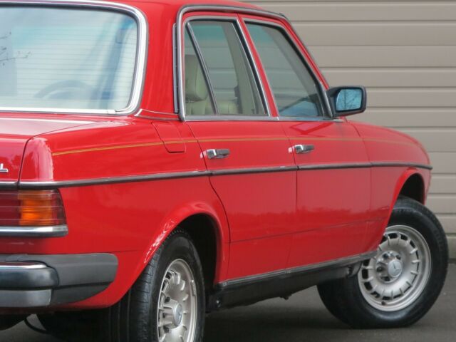 1985 Mercedes-Benz 300-Series Turbodiesel - photo 10