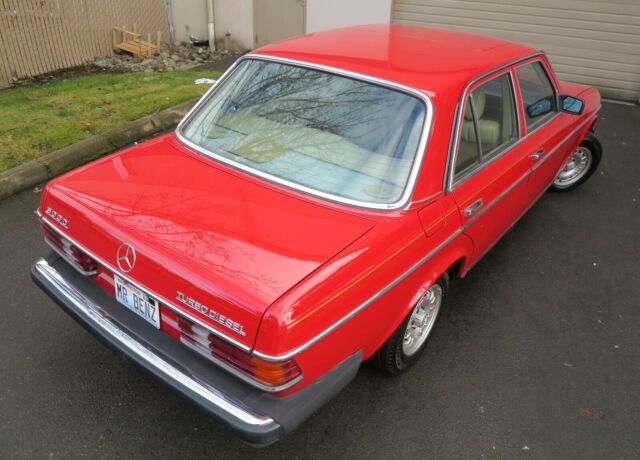1985 Mercedes-Benz 300-Series Turbodiesel - photo 4