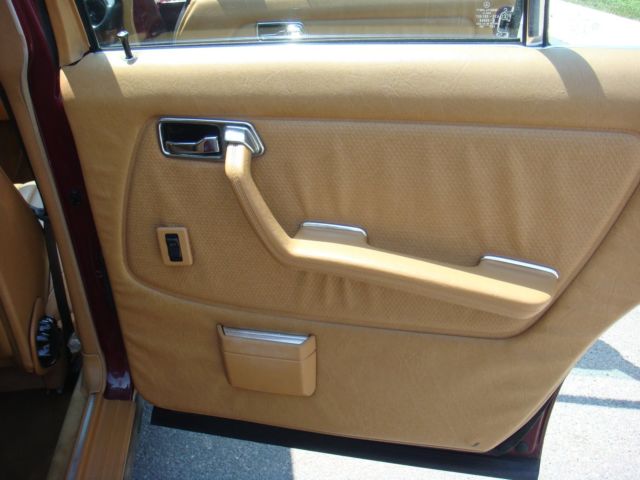 1985 Mercedes-Benz 300-Series - photo 13