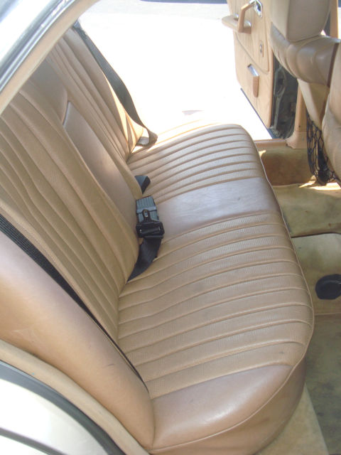 1985 Mercedes-Benz 300-Series - photo 10
