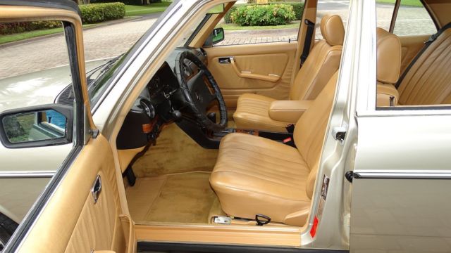 1985 Mercedes-Benz 300-Series FACTORY LEATHER - photo 10