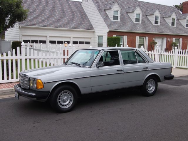1985 Mercedes Benz 300D Turbo Diesel Classic 123 Series 1985 Mercedes-Benz 300-Series 123 Series
