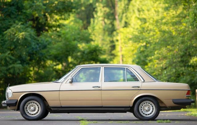 1985 Mercedes-Benz 300-Series 300D Turbo Diesel Service Record Southern - photo 10