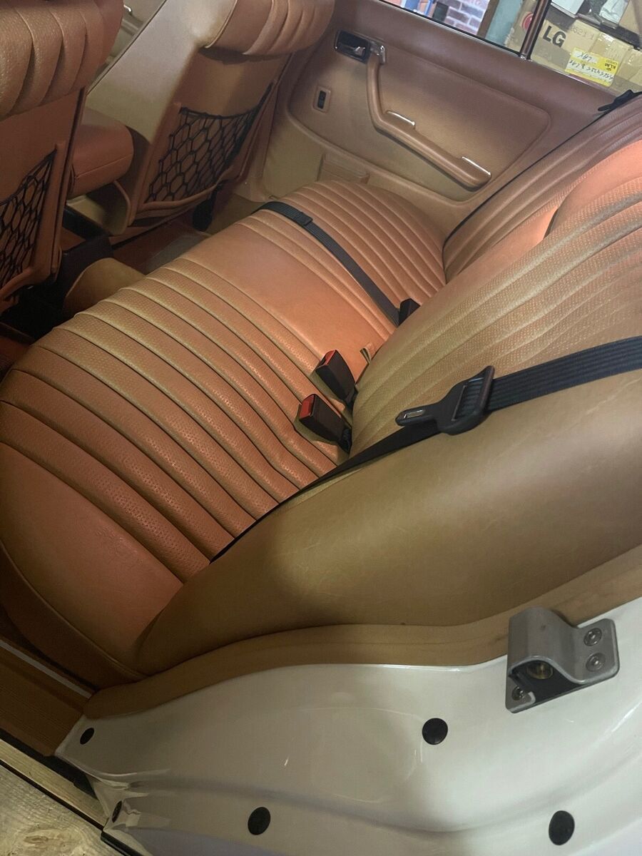1985 Mercedes-Benz 300-Series - photo 13