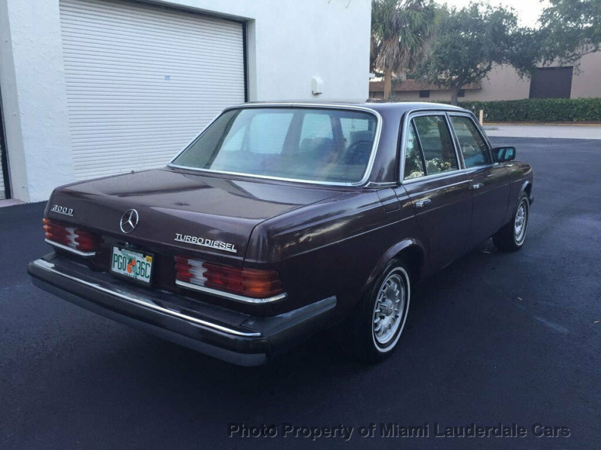 1985 Mercedes-Benz 300-Series 300D Turbodiesel W123 - photo 10