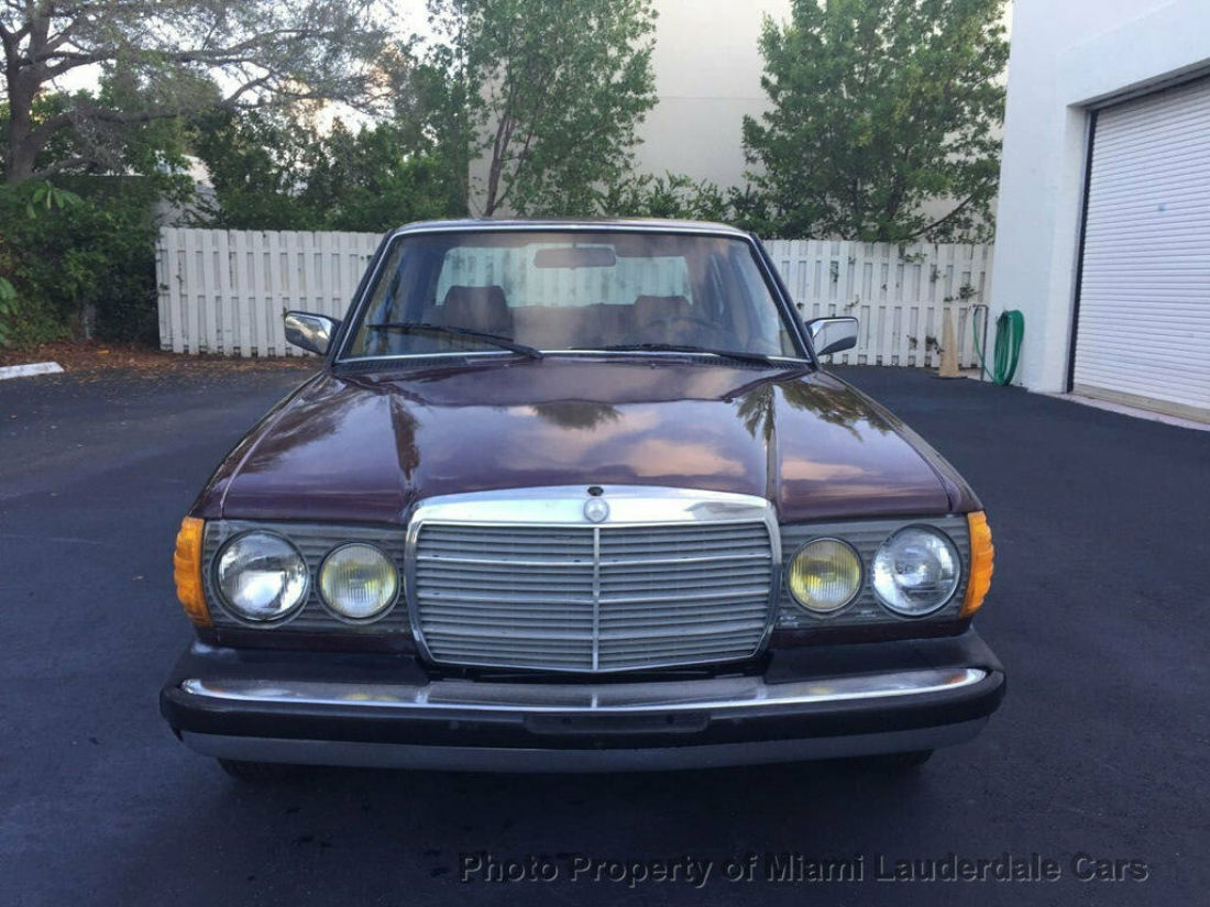 1985 Mercedes-Benz 300-Series 300D Turbodiesel W123 - photo 5