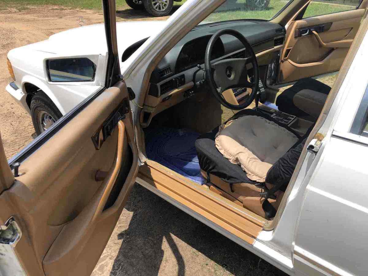 1985 Mercedes-Benz 300SD SD - photo 7