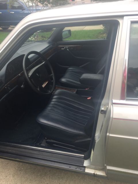 1985 Mercedes-Benz S-Class - photo 11