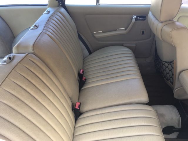 1985 Mercedes-Benz 300-Series - photo 9