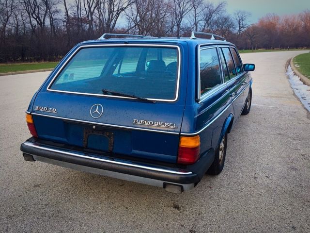 1985 Mercedes-Benz 300-Series - photo 3
