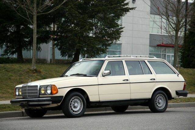 1985 Mercedes-Benz 300-Series - photo 11