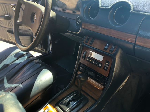 1985 Mercedes-Benz 300-Series - photo 12