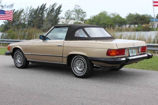 1985 Mercedes-Benz 300-Series 380 SL 2dr Convertible - photo 11