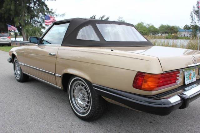 1985 Mercedes-Benz 300-Series 380 SL 2dr Convertible - photo 12