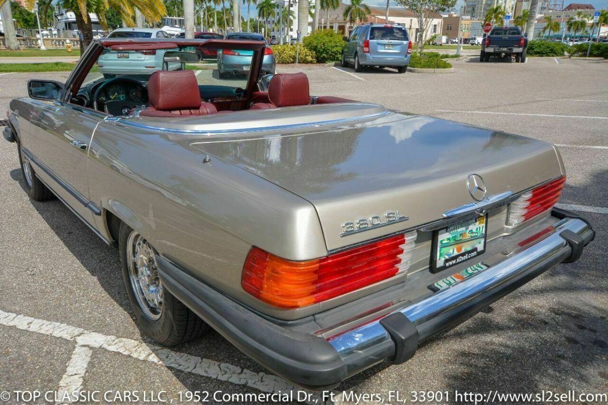 1985 Mercedes-Benz 300-Series 380 SL 2dr Convertible - photo 3