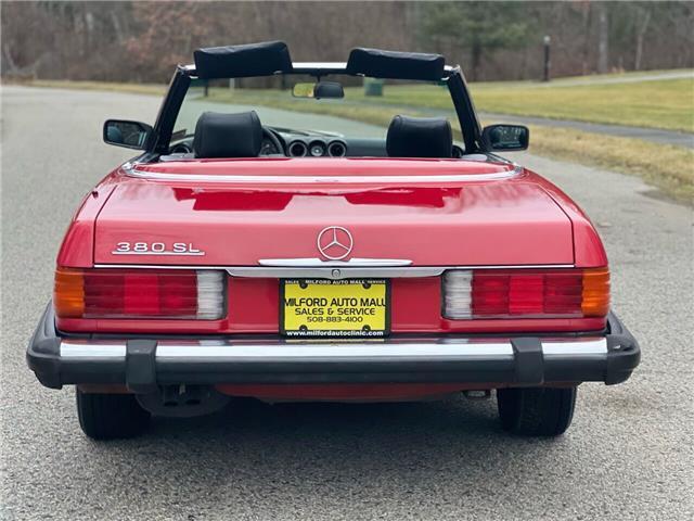 1985 Mercedes-Benz 300-Series 380SL - photo 8