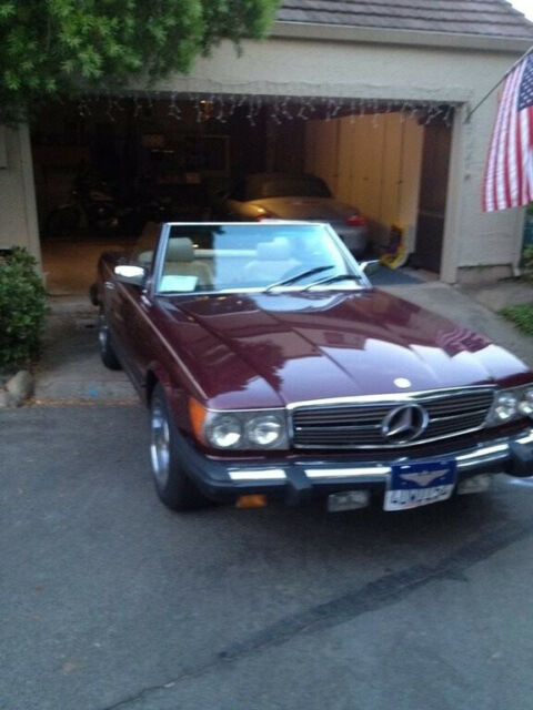 1985 Mercedes-Benz 300-Series 380 SL 2 Door Convertible - photo 9