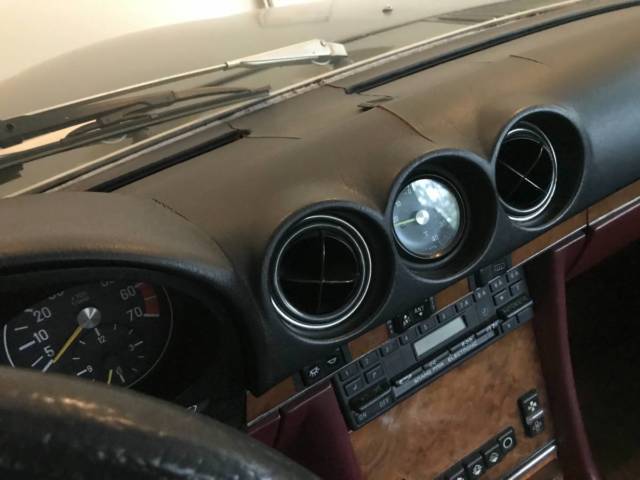 1985 Mercedes-Benz SL-Class - photo 12
