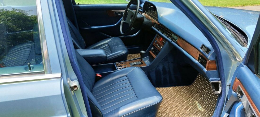 1985 Mercedes-Benz 300-Series - photo 13