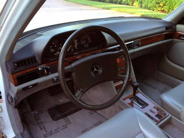 1985 Mercedes-Benz 300-Series - photo 12