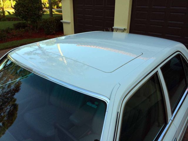 1985 Mercedes-Benz 300-Series - photo 9