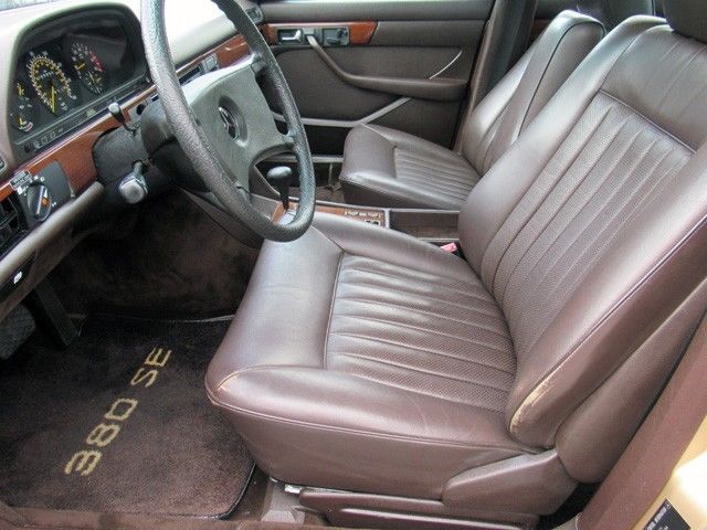 1985 Mercedes-Benz S-Class Sedan - photo 7
