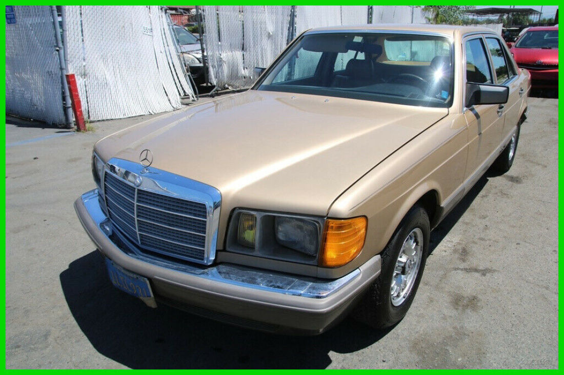 1985 Mercedes-Benz 380SE Sedan Automatic 8 Cylinder NO RESERVE 1985 Mercedes-Benz 300-Series 380 SE