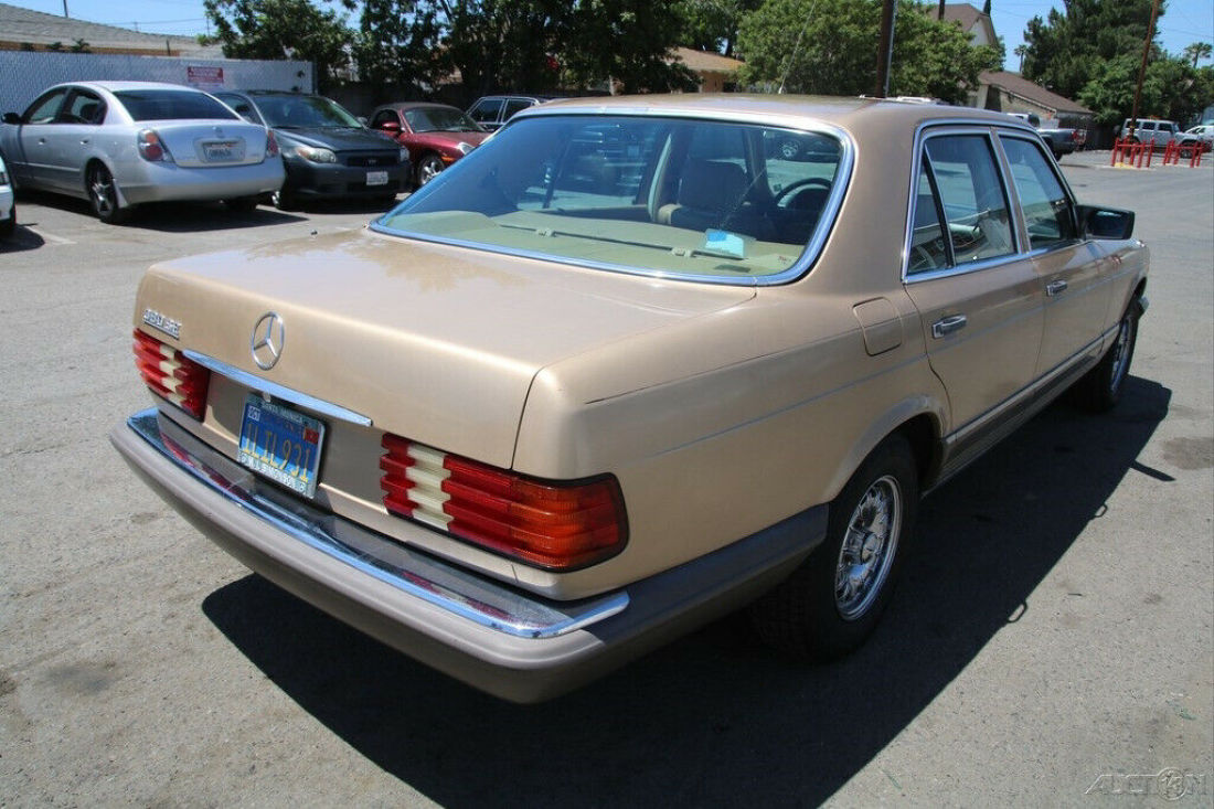 1985 Mercedes-Benz 300-Series 380 SE - photo 5
