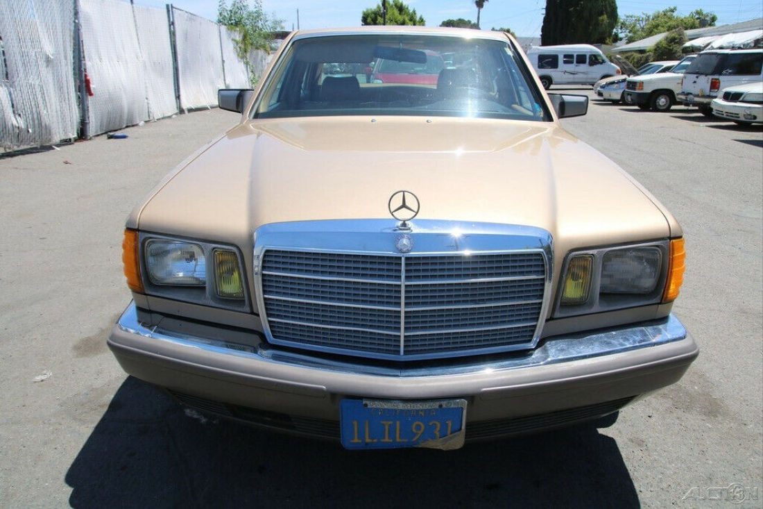 1985 Mercedes-Benz 300-Series 380 SE - photo 8