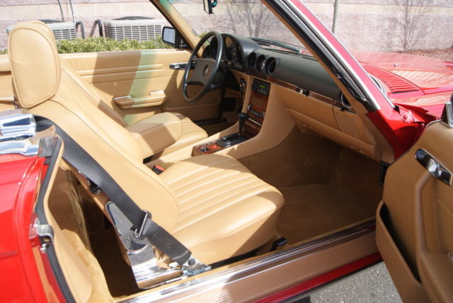 1985 Mercedes-Benz 300-Series Base Convertible 2-Door - photo 11