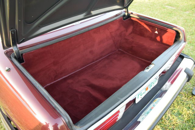 1985 Mercedes-Benz SL-Class Convertible - photo 11
