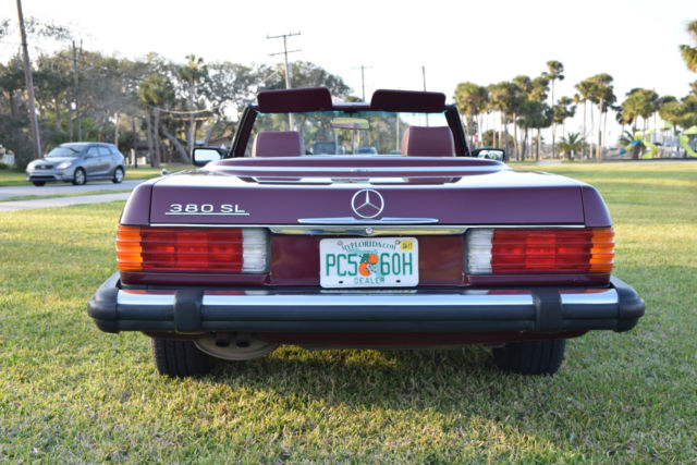 1985 Mercedes-Benz SL-Class Convertible - photo 6