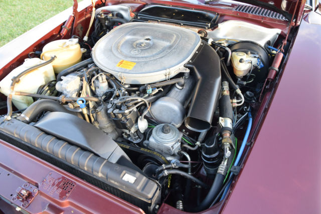 1985 Mercedes-Benz SL-Class Convertible - photo 9
