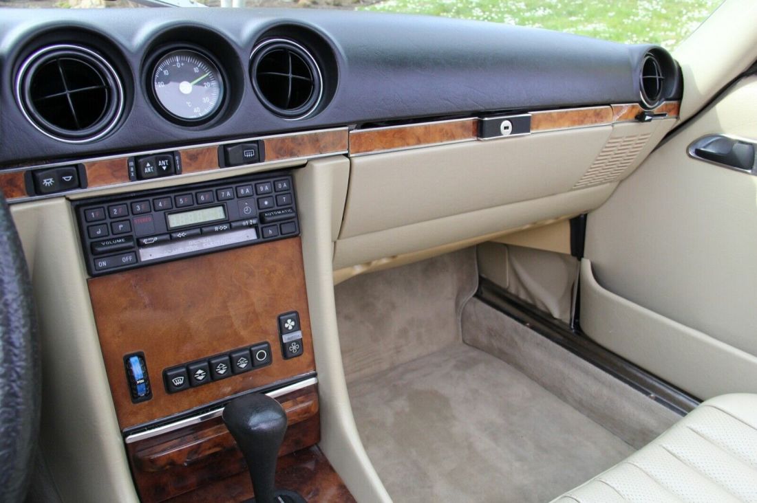 1985 Mercedes-Benz SL-Class 380SL Roadster. Cabernet color. Nice! VIDEO - photo 12