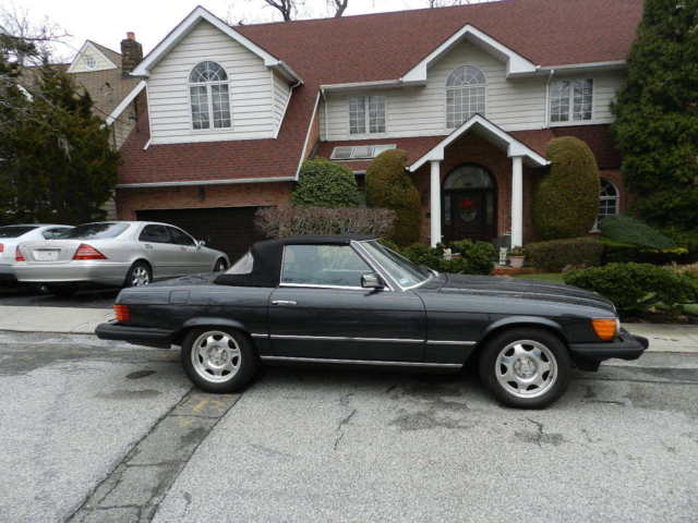 1985 Mercedes-Benz SL-Class 2dr Coupe 38